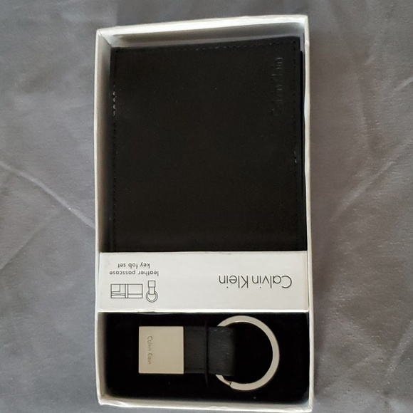 CALVIN KLEIN Wallet - Picture 2 of 2